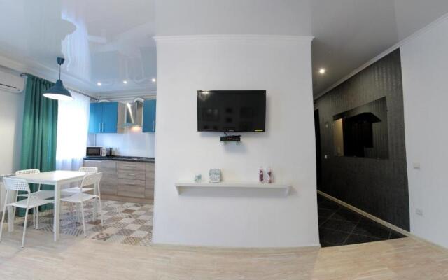 Apartment Dunaeva 45