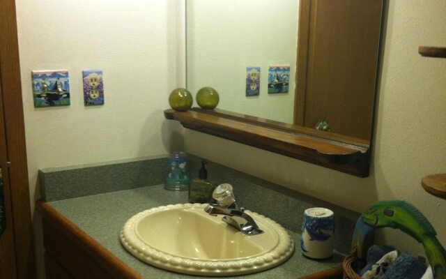 Whalesong Bed and Breakfast