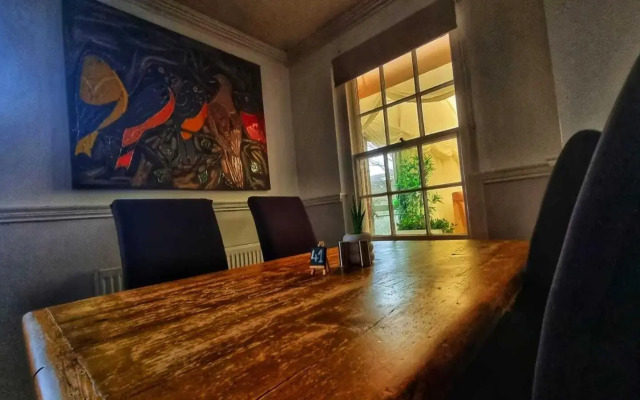 The George and Dragon Inn