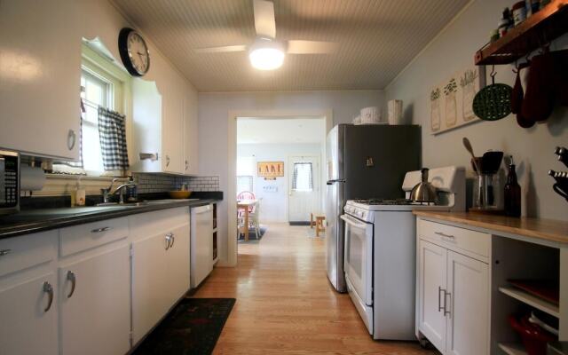 3314 Highland Ave. 4 Bedroom Home by RedAwning