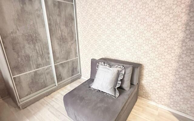 Апартаменты на улице Бирюзова 14