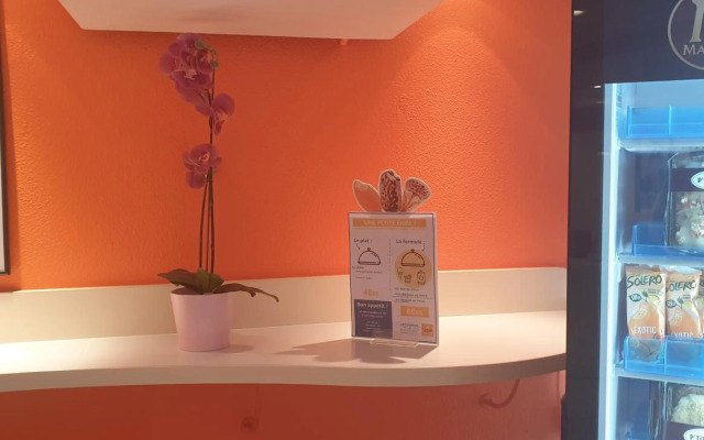 Premiere Classe Besancon - Ecole Valentin
