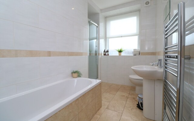 Remarkable 2-bed Apartment in Sunderland