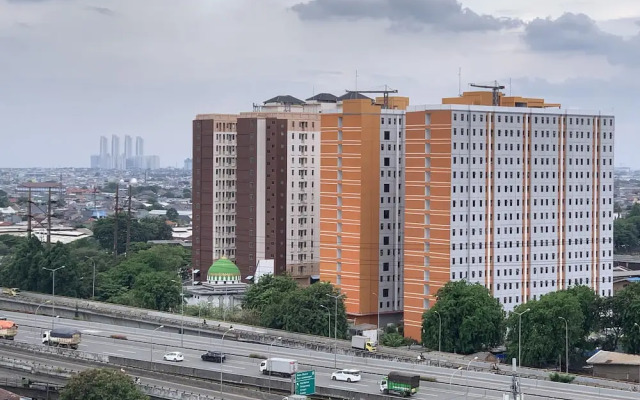 Luxurious 2BR at West Vista Apartment