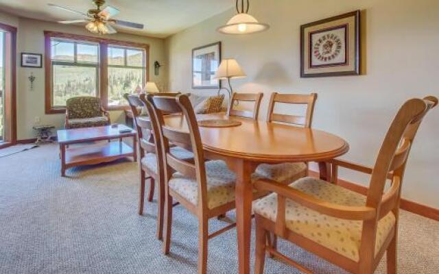 Eagle Springs East 402: Buffaloberry Suite