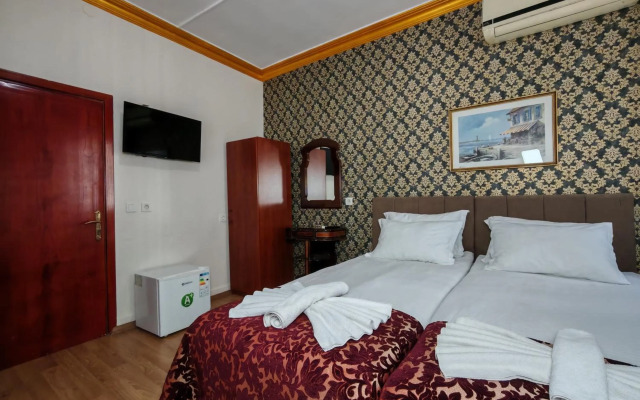 Sirkeci Emek Hotel