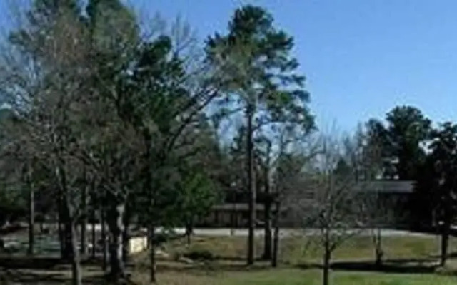 Woodlawn Hills Motel