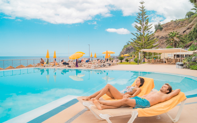Hotel Orca Praia