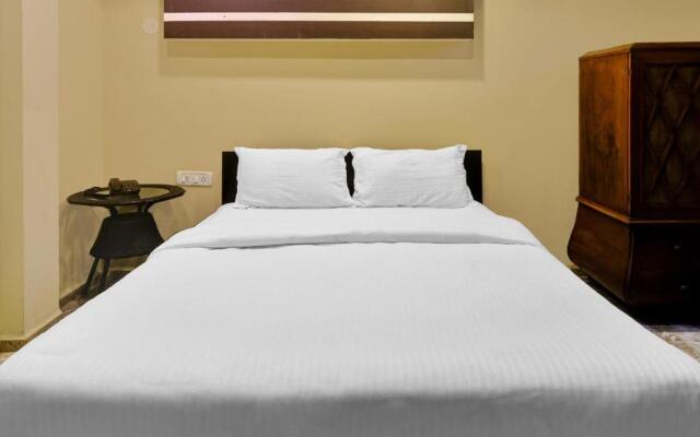 OYO 85326 Corinthia Boutique Rooms