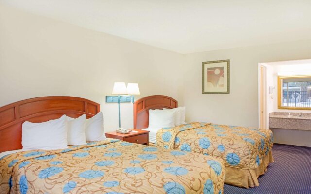 Days Inn Tallahassee-Government Center