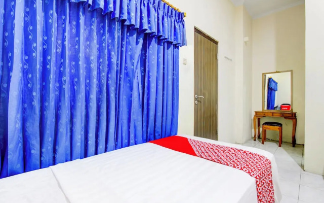 Hotel O Jalan Malioboro Near Stasiun Tugu Yogyakarta Formerly Hotel Baru