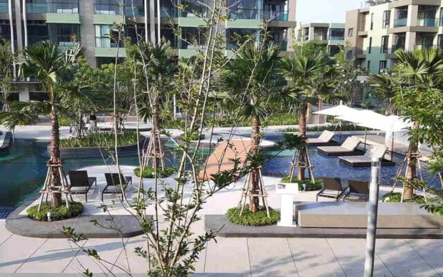 LPN Park Beach Cha-am Beachfront