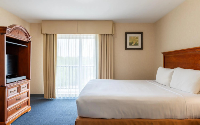 White River Inn and Suites