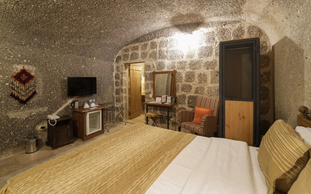 Tekkaya Cave Hotel