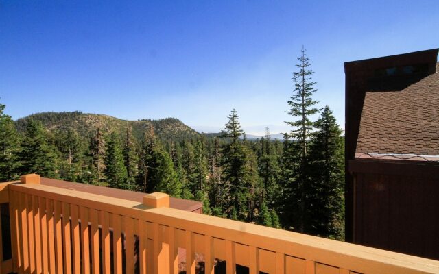 Mammoth Ski & Racquet Club #64