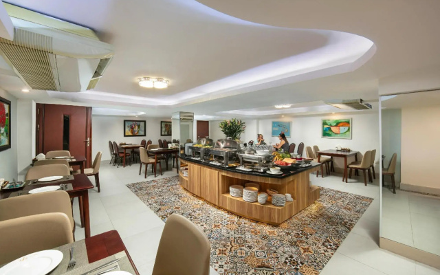 Hanoi Luxor Hotel
