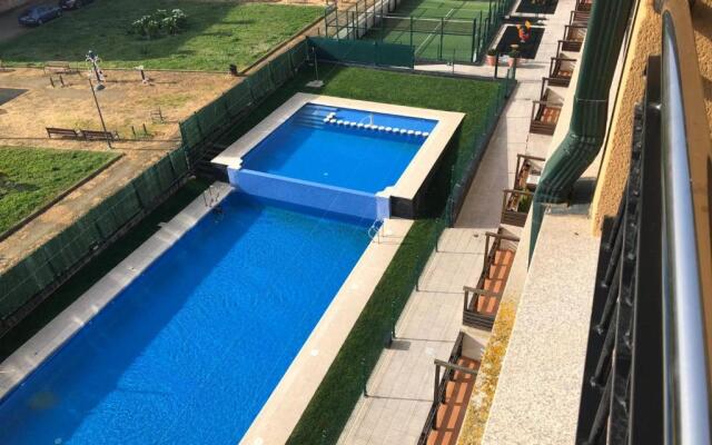 Apartamento para 6 personas con piscina y paddle