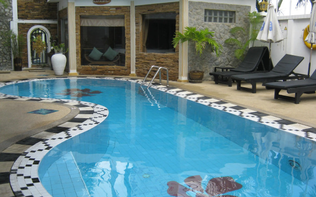 Orchid Hotel and Spa