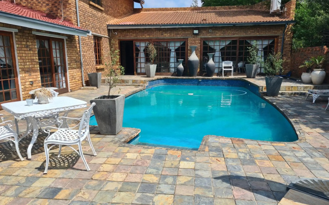 Thabong Guesthouse