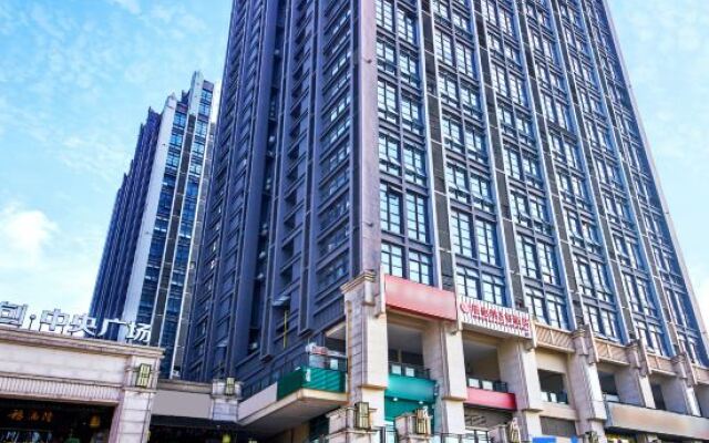 Vienna 3 Best Hotel (Chongqing Jiangbei Airport Sunac Central Plaza)