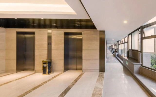 Manfei Apartment (Foshan Nanhai Baide Plaza Shop)