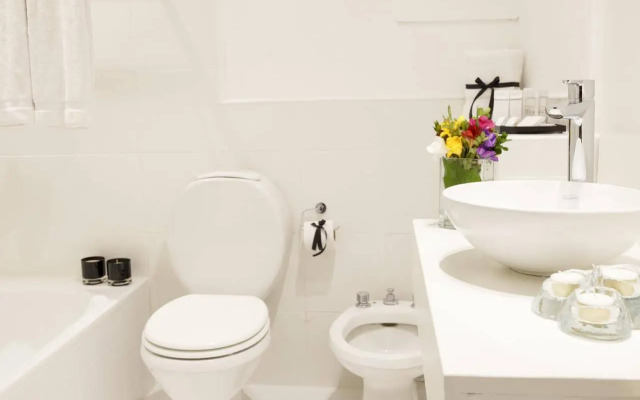 1253 Recoleta Small Hotel