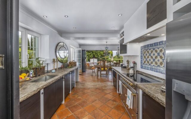 Seaview Countryside Charm Villa Almancil