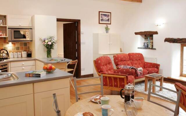 Restored Holiday Home in Grasmere with Courtyard