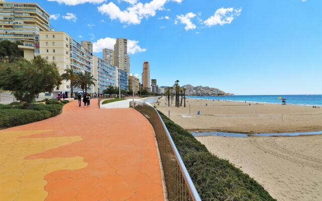 Sunset Waves 1-135 in Benidorm