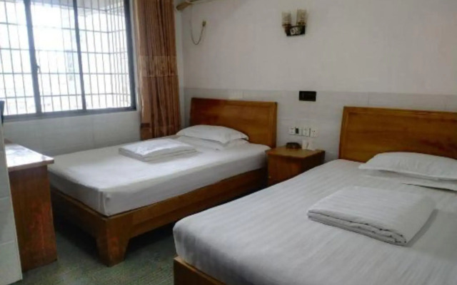 Xinhua Huihong Hotel