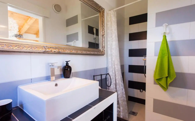 Premium Central Apartments