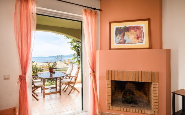 Riviera Houses Barbati