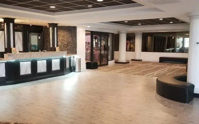 Regalia Hotel & Conference Center
