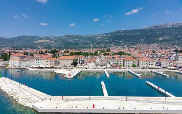 Luxury Apartment Perko