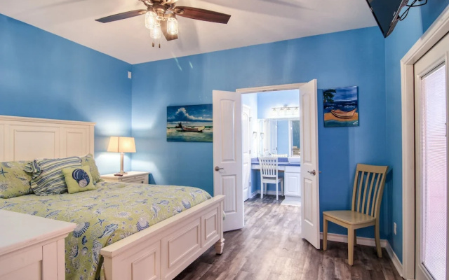 Moore Fun House by Silver Sands Vacation Rentals