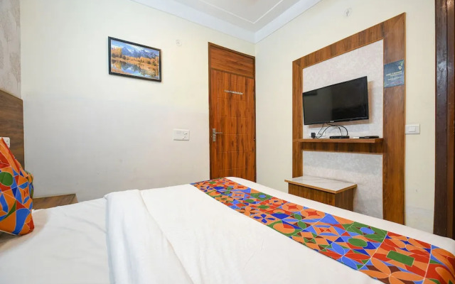 Fabhotel 4 Seasons