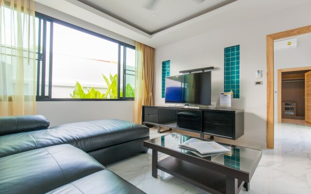 Skypool Villa