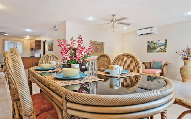 Butterfly Garden - A Boutique Residence