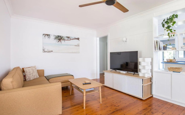 Buwadi - Pet Friendly - 3 Mins Walk to Beach