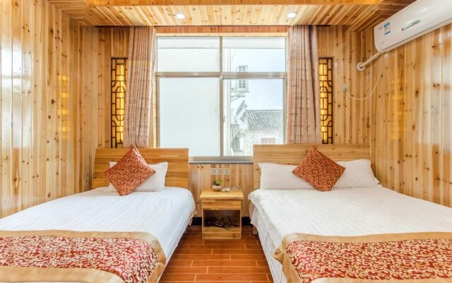 Lucky Inn