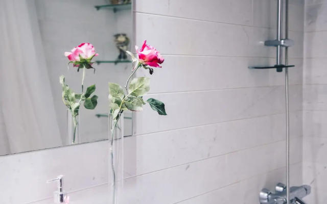 Isozaki Apartment by People Rentals