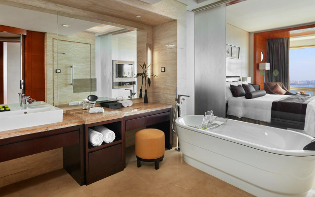 InterContinental Hangzhou ICC by IHG