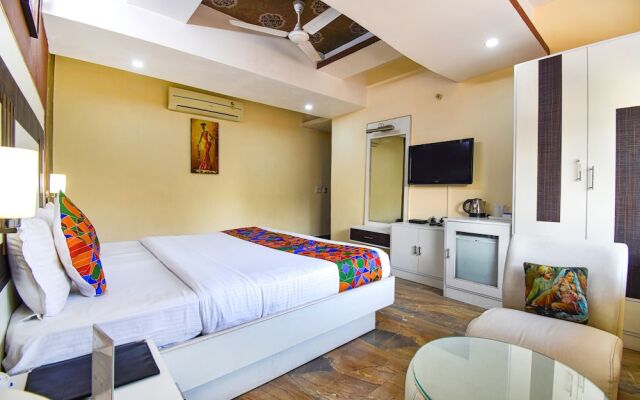 Fabhotel Comfort 35