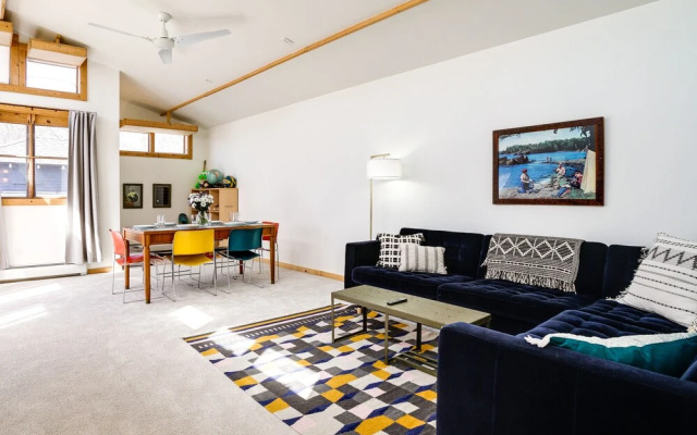 Updated Minneapolis Home in Howe Neighborhood!