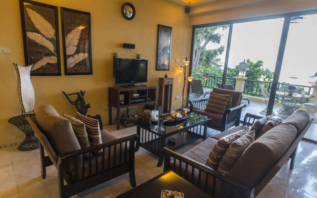 Palm Breeze Villa