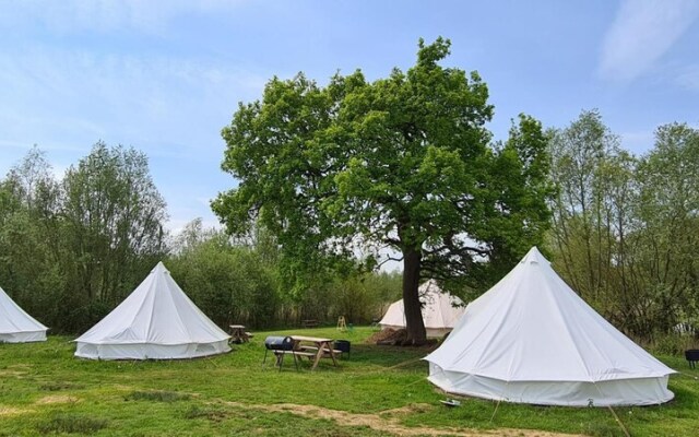 Personal Pitch Tent 6 Persons Glamping 33