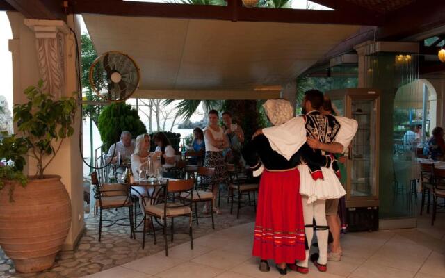 Apollon Hotel