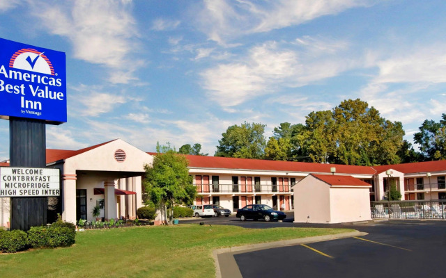 Americas Best Value Inn - Selma