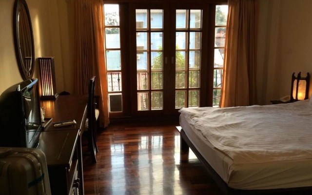 Vayakorn Inn