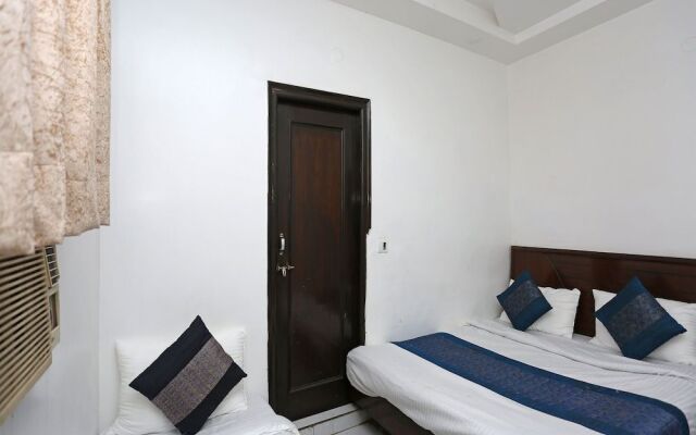 OYO 15435 Hotel Rachna Tourist